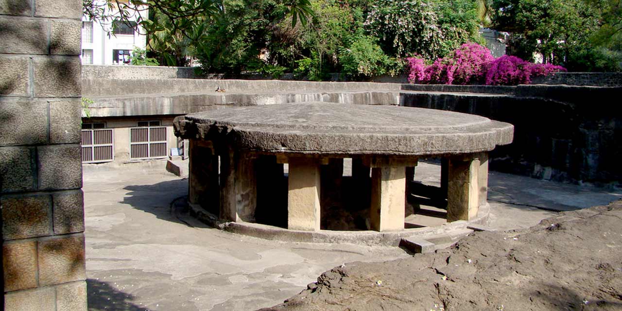 pataleshwar pune